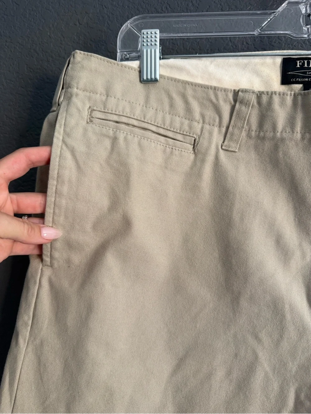 FILSON • Draftsman canvas pant Men's Chinos in river rock tan 36x32 trim fit